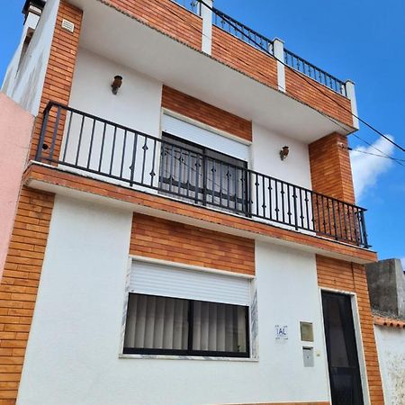 Gomes & Fortunato House Casais Brancos Exterior photo