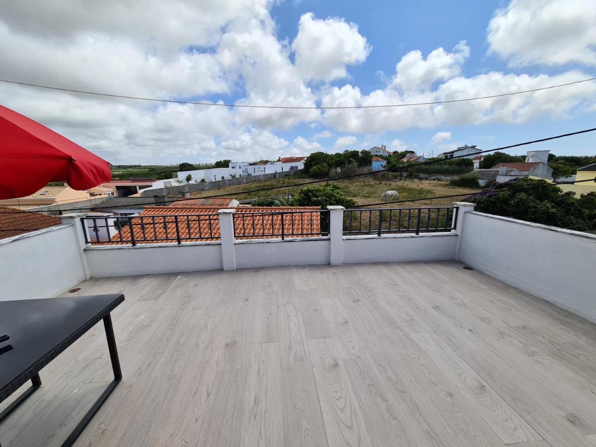 Gomes & Fortunato House Casais Brancos Exterior photo